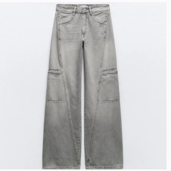 Zara TRF Mid-Rise Wide Leg Cargo Jeans - Picture 3 of 10